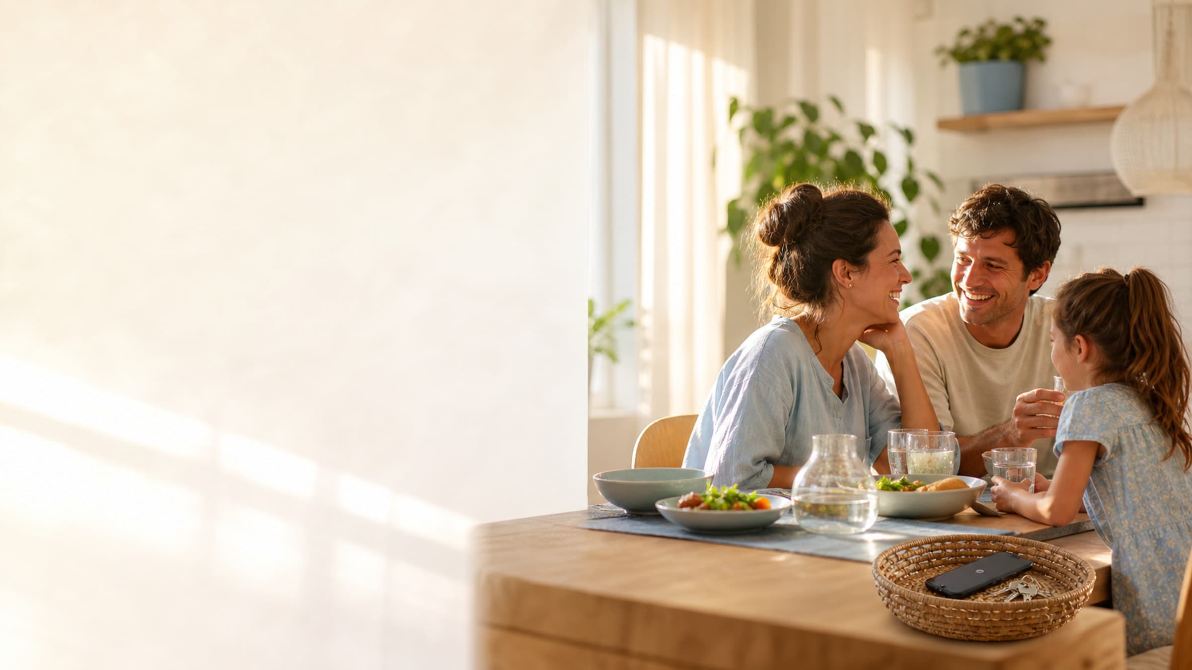 How to Handle After-Hours Messages from Clients Without Burning Out